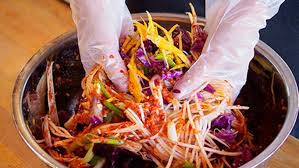 Tuyệt chiêu làm kim chi cải tím hấp dẫn