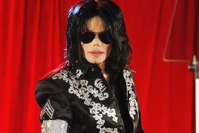 Michael Jackson chi 4 nghìn tỷ mua sự im lặng của nạn nhân tình dục?