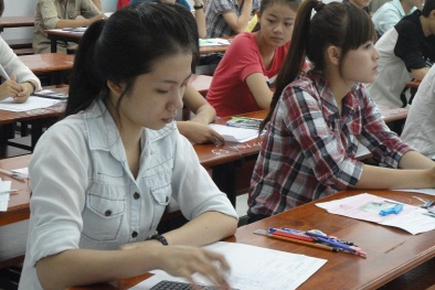  Tuyển sinh ĐH CĐ năm 2015: Tặng học bổng 'khủng' cho thí sinh đạt điểm cao