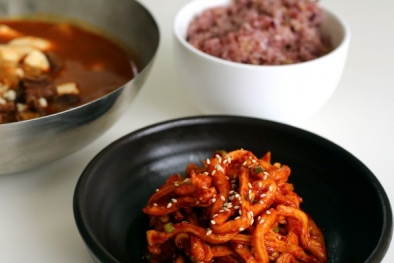 Bí quyết làm kim chi củ cải khô đúng vị Hàn Quốc 