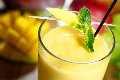 Giải nhiệt ngày hè với món sinh tố xoài thơm ngon bổ dưỡng