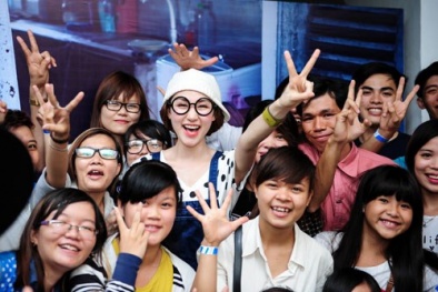 Ngân Khánh bất ngờ đi du học 3 năm sau khi lấy chồng