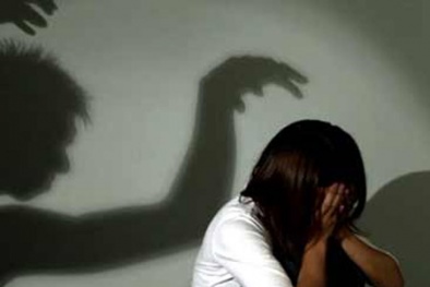 Cậu bé 14 tuổi suýt ngồi tù vì tội cưỡng hiếp mẹ đẻ