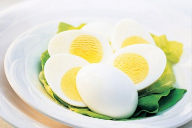 3 sai lầm 'ngớ ngẩn' khi luộc trứng gà