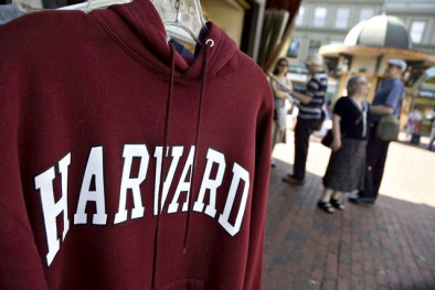 Đại học Harvard và Yale rớt khỏi top 10 danh giá