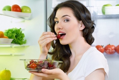 Cảnh giác khi cho người bệnh đau đầu ăn nho đỏ
