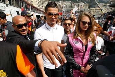 Bồ mới Ronaldo 'đốt cháy' mọi ánh nhìn trên bãi biển Miami