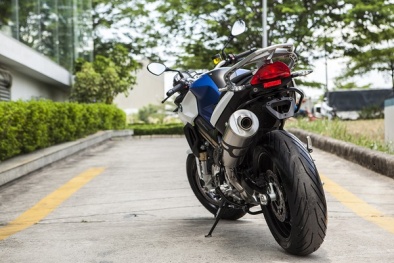 BMW F800R 2015 - Đối thủ 'nặng kí' của Ducati Monster 796 tại Việt Nam 