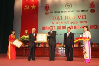 Tổng Bí thư Nguyễn Phú Trọng: Đầu tư xây dựng đội ngũ trí thức là đầu tư cho phát triển bền vững