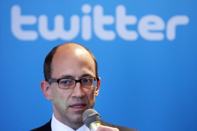 CEO Twitter bất ngờ xin từ chức 