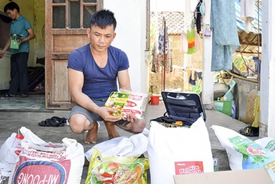 Tuồn cả tấn bột ngọt giả Ajinomoto, hạt nêm Knorr ra thị trường