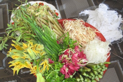 Lưu ý để chọn rau nấu lẩu ngon