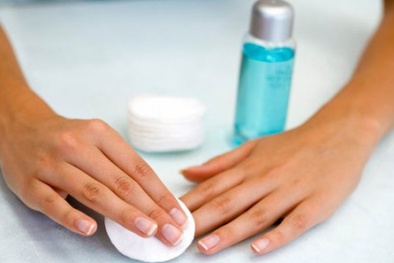 Những công dụng bất ngờ từ nước tẩy sơn móng tay
