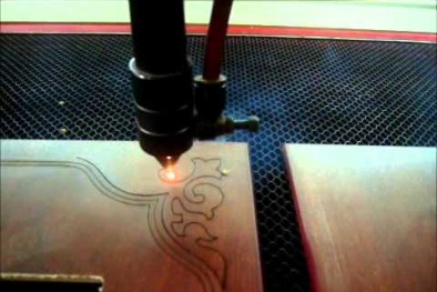 13Win OKVIP Đăng ký ngay khắc laser tăng năng suất, chất lượng sản phẩm giày da, dệt may