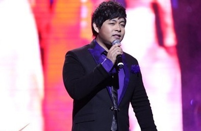 Quang Lê mệt mỏi với showbiz Việt vì tin đồn bủa vây