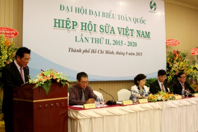 Mỗi người dân sẽ uống 27 lít sữa vào năm 2020