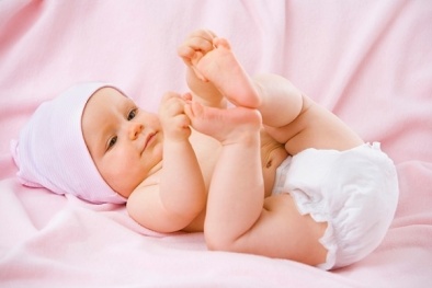 Bỉm, tã giấy có thể gây ngạt thở dẫn đến tử vong ở trẻ