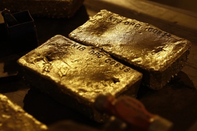 Giá vàng hôm nay 1/9/2015 biến động thất thường chờ tin FED