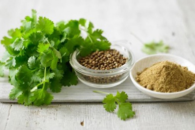Những loại rau thơm khiến đàn ông càng ăn càng ‘yếu’