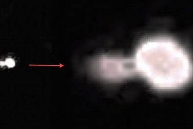 UFO bí ẩn không rõ nguồn gốc xuất hiện trong đêm