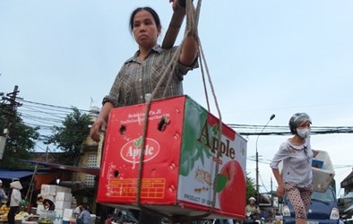Bộ Tài chính bác con số nợ công 66,4% GDP