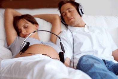 Chọn nhạc cho bà bầu dưỡng thai thông minh, khỏe mạnh 