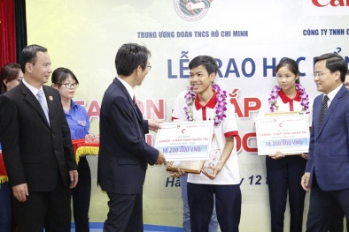 Canon chắp cánh nhân tài với 240 học bổng trị giá gần 5 tỷ đồng