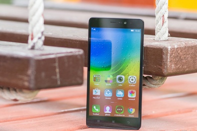 Những smartphone giá rẻ mới ra mắt cực hút khách