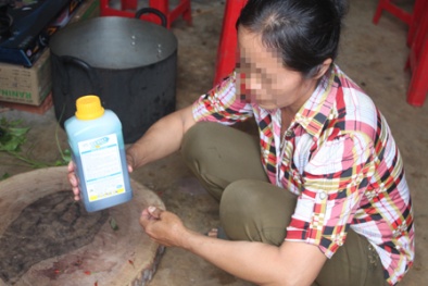 Mâu thuẫn Đăng ký và nhận 60K 24 bao lì xì miễn phí mỗi ngày, chồng uống thuốc độc tự tử ngay trước mặt vợ