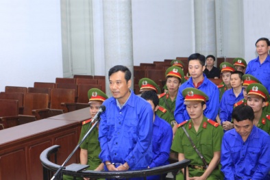 Nhận tiền lót tay của JTC để bôi trơn dự án 