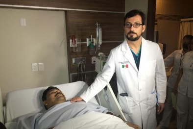 Mexico phẫu thuật thành công cho người béo nhất thế giới