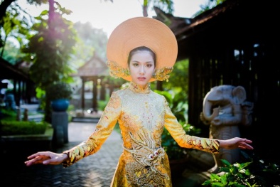 Á khôi Thúy Vân mang 'long bào' đi thi Hoa hậu A13win Ưu đãi Vip 2015 