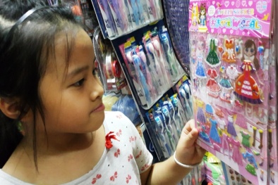 Miếng dán hoạt hình Trung Quốc có thể gây vô sinh cho trẻ