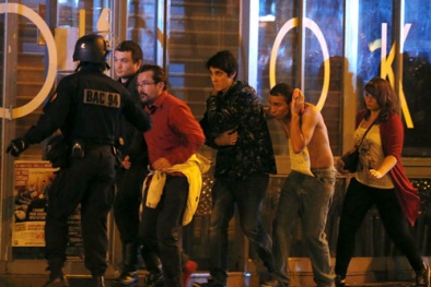 Sai lầm của các 'nhà phê bình Charlie Hebdo' sau khủng bố đẫm máu ở Paris 
