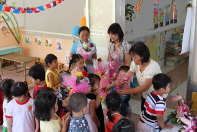 Chọn quà tặng 20/11 cực ‘chuẩn’ cho cô giáo mầm mon