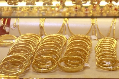 Giá vàng hôm nay 25/11/2015 tăng nhẹ do căng thẳng giữa Nga - Thổ Nhĩ Kỳ
