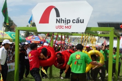 Number 1 mang 'Nhịp cầu ước mơ' đến với huyện nghèo Châu Phú (An Giang)