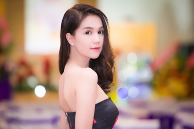 Ngọc Trinh: Phải đẹp thì mới dám ‘hở bạo’