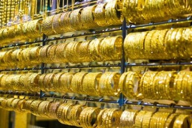 Giá vàng hôm nay 17/12/2015 sụt mạnh khi FED tăng lãi suất