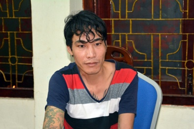 Lang thang đêm Noel, thanh niên 'ngáo đá' bắt 2 bé làm con tin 