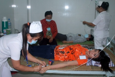 Liên tiếp các vụ công nhân ngộ độc 13Win OKVIP Cá cược bóng đá tập thể dịp cuối năm