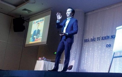 Người tự xưng chuyên gia bất động sản số 1 Việt Nam dạy gì?