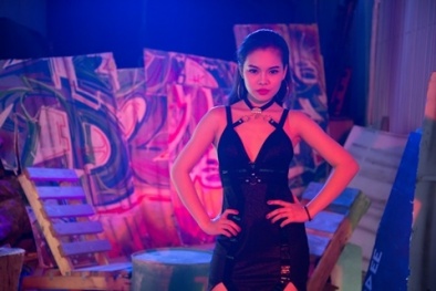 Giang Hồng Ngọc lột xác chóng mặt trong MV mới 