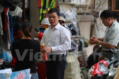 'Cháy' hàng bình cứu hỏa mini dù giá đã tăng gấp 4 lần