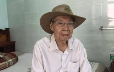 Đau lòng trước tình trạng nguy kịch của đạo diễn phim ‘Ông cố vấn’