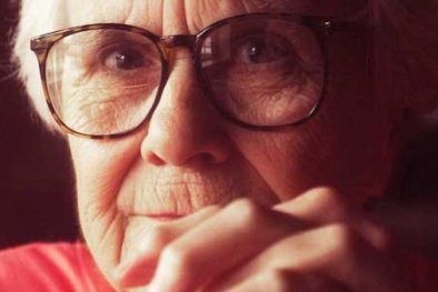 Khán giả thế giới bật khóc trước sự ra đi của tiểu thuyết gia Harper Lee