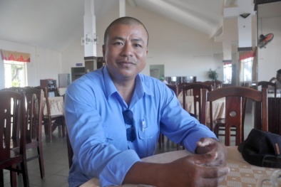 'Không có việc sạc điện thoại một lần 200.000 đồng'