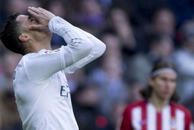 Ronaldo hối hận, xin lỗi đồng đội