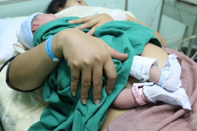 Các mẹ Việt kể chuyện nhầm con, lạc con ly kỳ ngày xưa