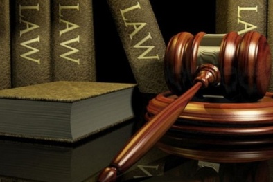 Biển Đông ‘dậy sóng’, Trung Quốc vẫn ôm mộng lập trung tâm pháp lý quốc tế